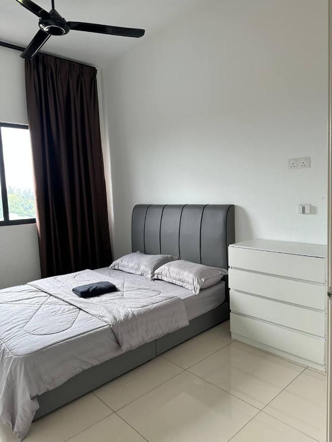 Inadh Suites @ Icon Residence With Pool Κουάλα Τερενγκάνου Εξωτερικό φωτογραφία