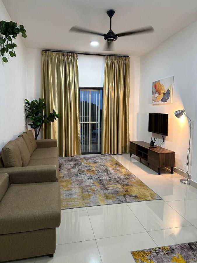 Inadh Suites @ Icon Residence With Pool Κουάλα Τερενγκάνου Εξωτερικό φωτογραφία